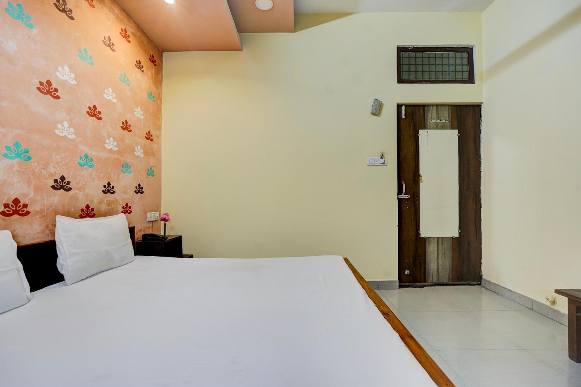 Hotel O Shyam Utsav Mirzāpur 外观 照片