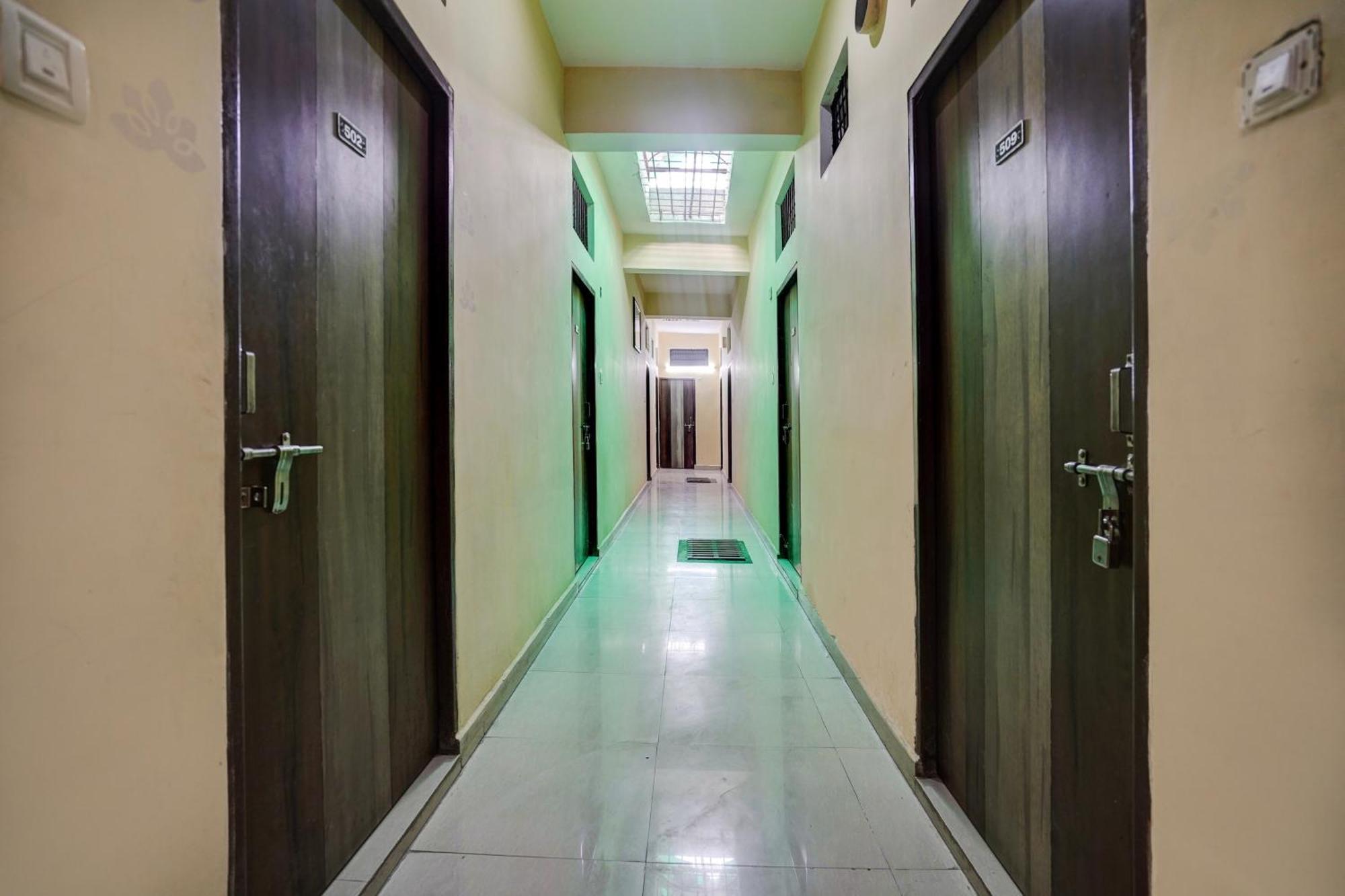 Hotel O Shyam Utsav Mirzāpur 外观 照片