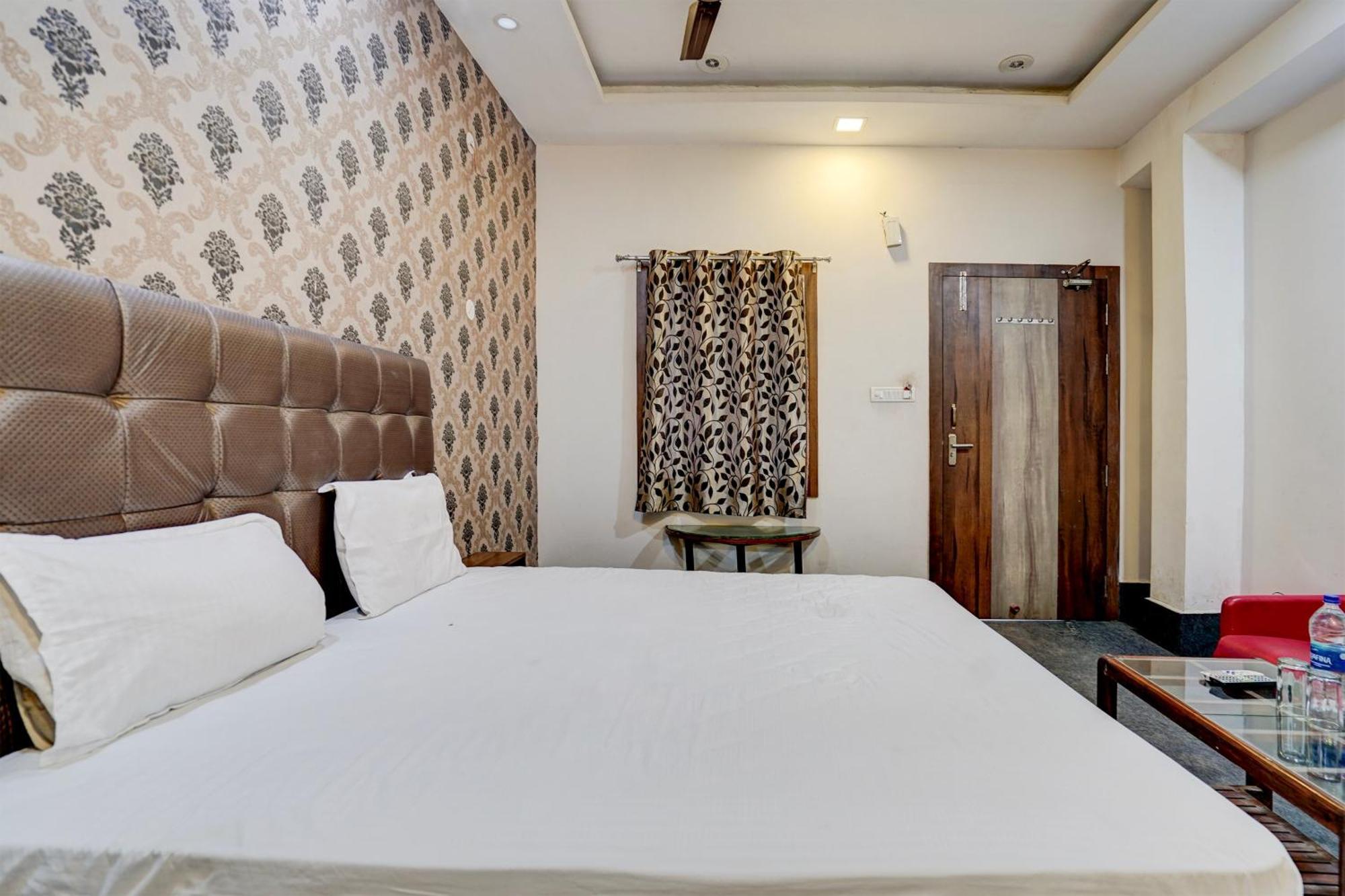 Hotel O Shyam Utsav Mirzāpur 外观 照片